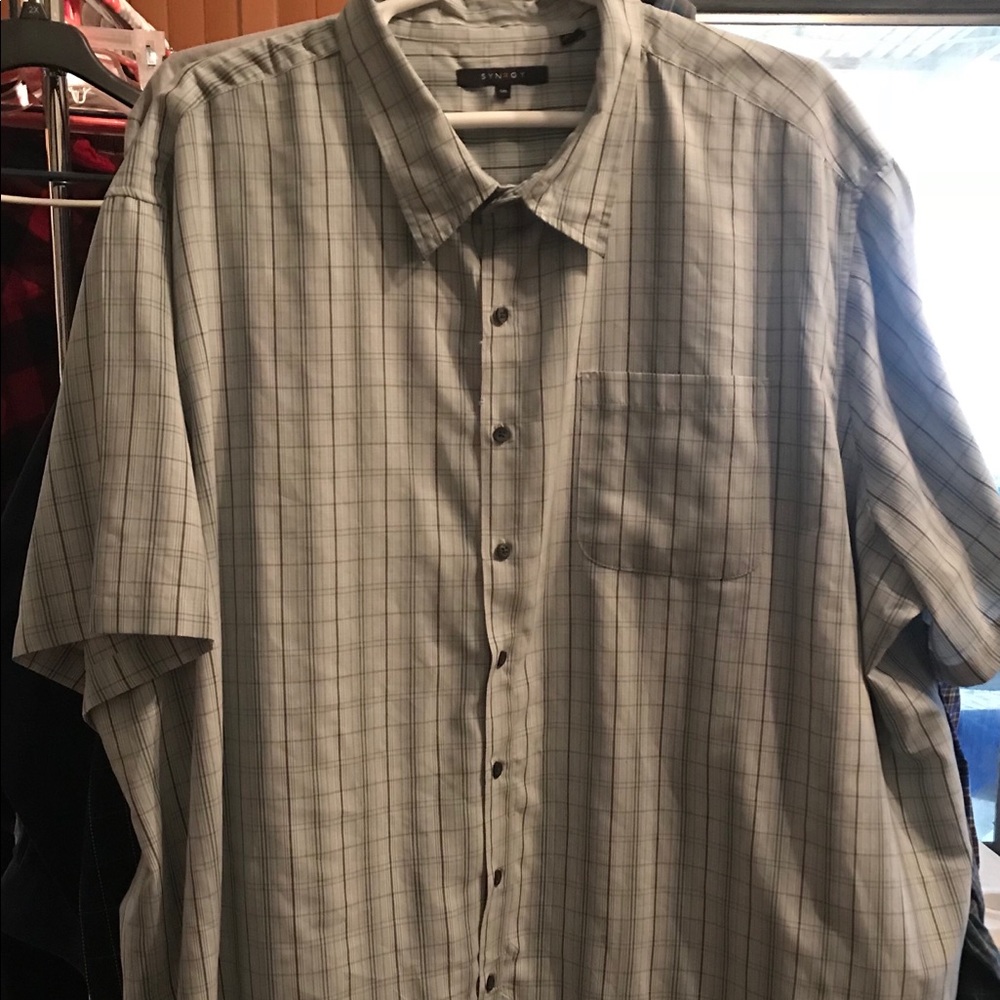 Synrgy men’s shirt